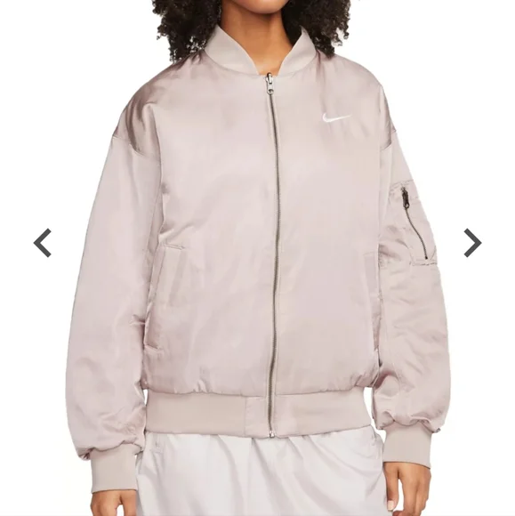 NWT Women's Nike Reversible Bomber Jacket
